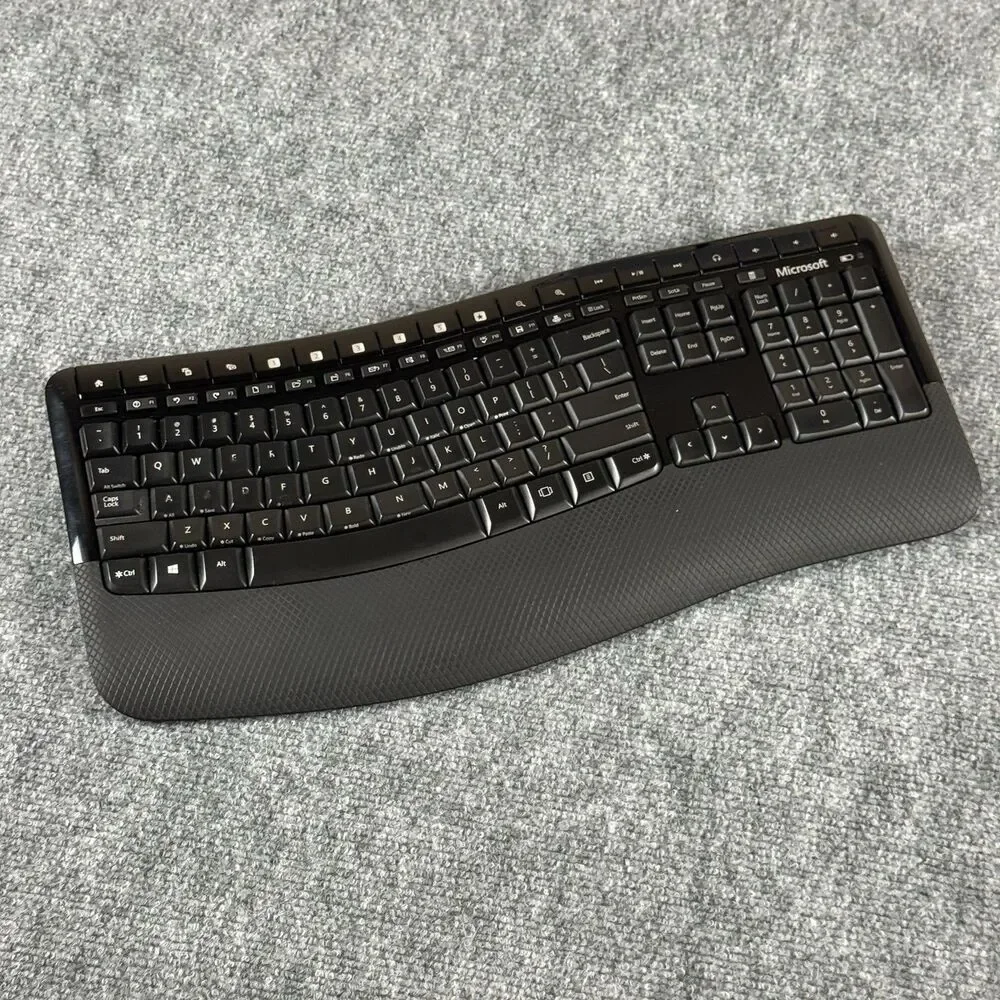 Microsoft Wireless Comfort Keyboard 5050 Desktop No Dongle or Mouse